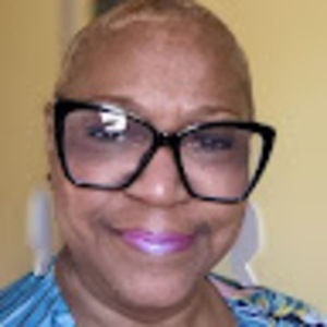 Meet your Posher, Carolyn